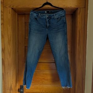 Kut from the Kloth Dark Blue Skinny Jeans